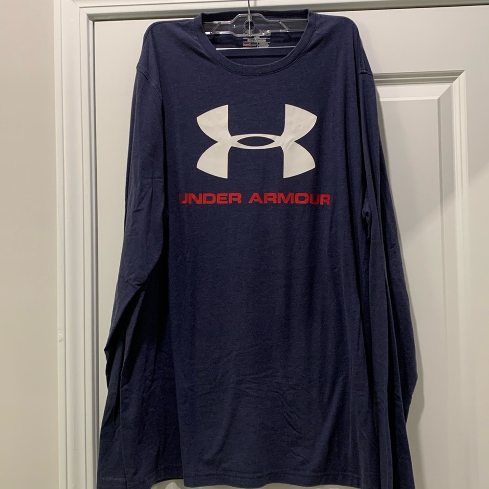 Under Armour long sleeve t-shirt